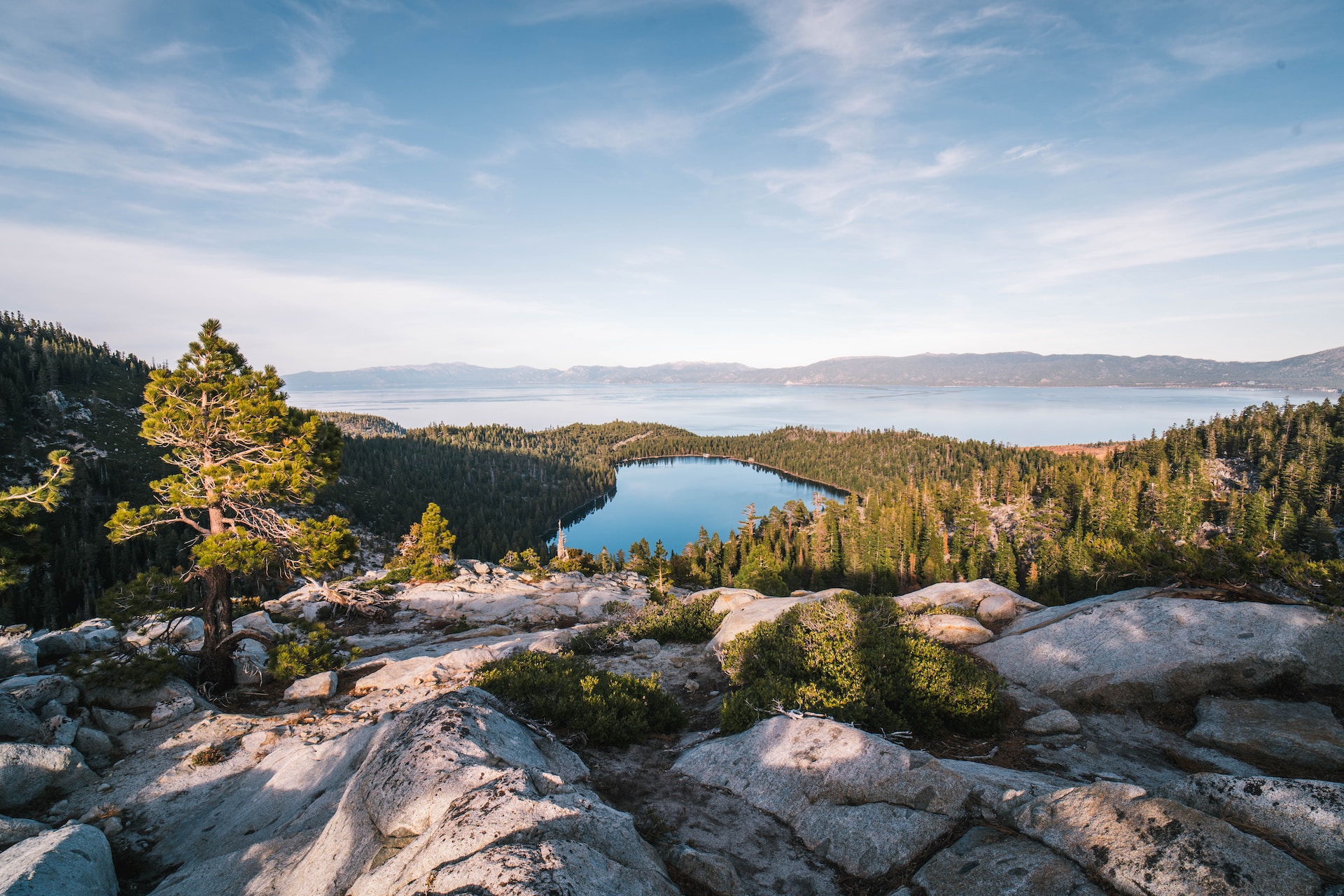 Exploring the Distance and Delights: Las Vegas to Lake Tahoe Road Trip